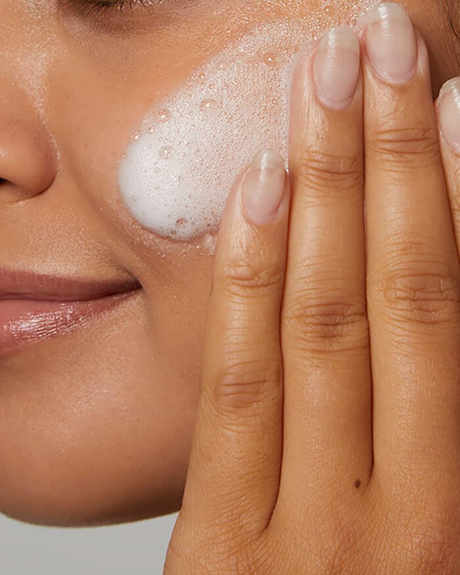Cerave Hydrating Cream to Foam Cleanser 355ml