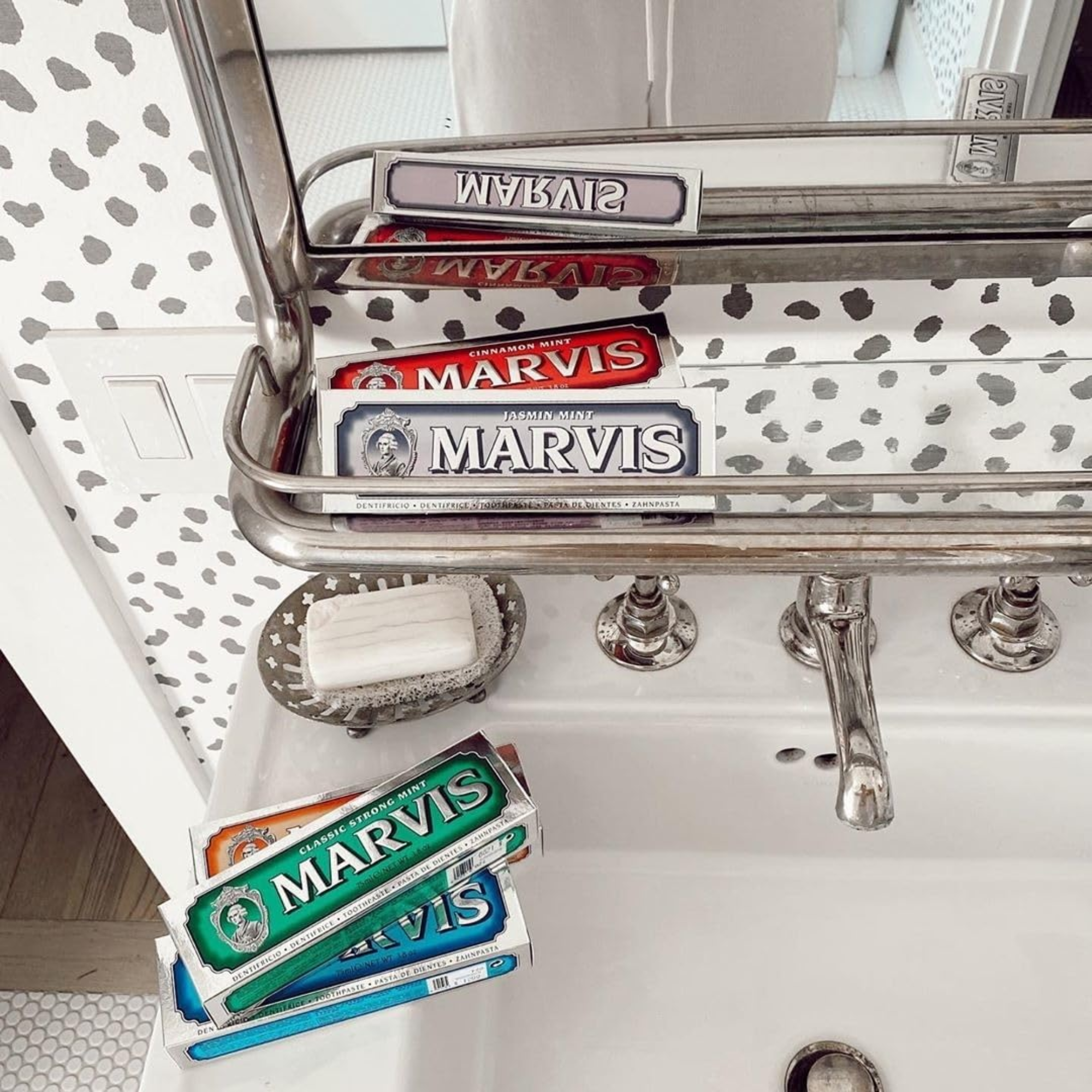Marvis Classic Strong Mint Toothpaste 85g