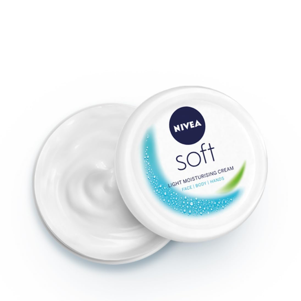 Nivea Soft Light Moisturizer Cream with Vitamin E & Jojoba Oil 100ml